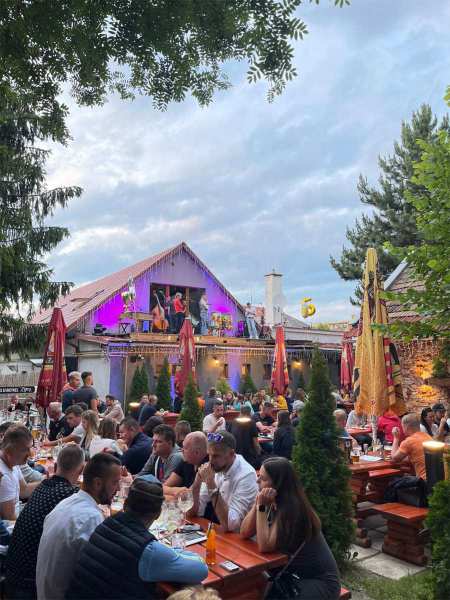 Dobré časy oslavovali